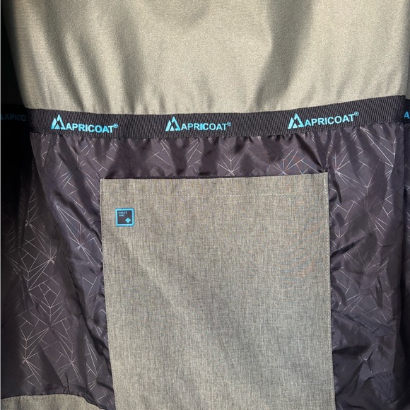 Men’s travel and outdoor Jacket - Picture 3 of 13